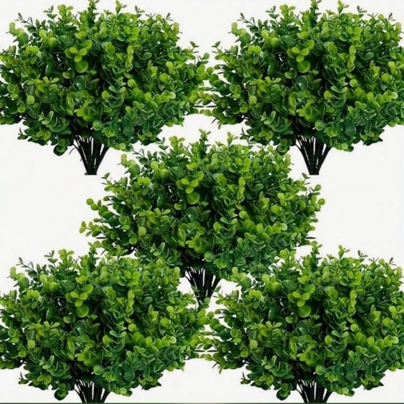 Artificial Greenery Bushes - Picture 1 of 1